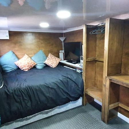 Adorable Private Suite With Free Street Parking Leicester Luaran gambar